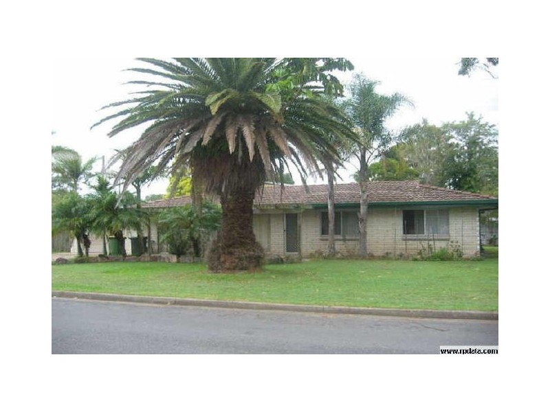 2 Maureen Street, Thorneside QLD 4158