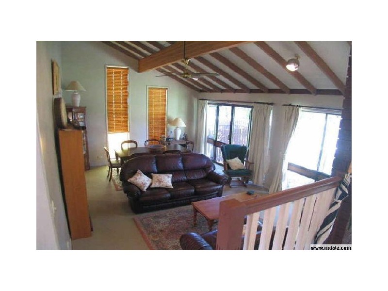 41 Bayford St, Birkdale QLD 4159