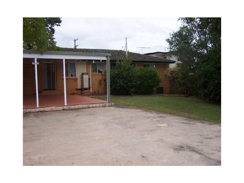 40 Longlands St, Cleveland QLD 4163