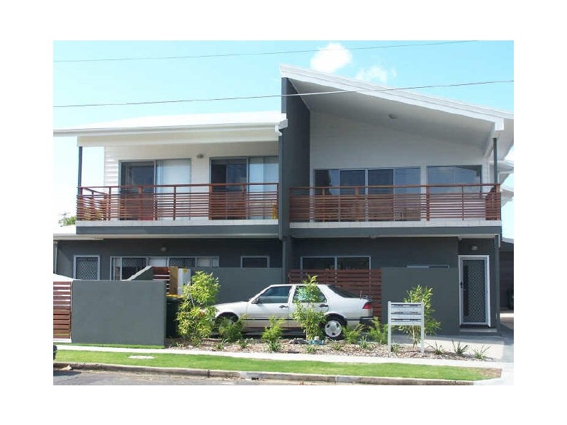 2/100 Bride Street, Wynnum QLD 4178