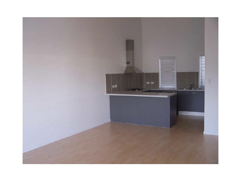 2/100 Bride Street, Wynnum QLD 4178