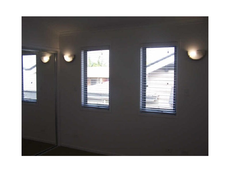 2/100 Bride Street, Wynnum QLD 4178