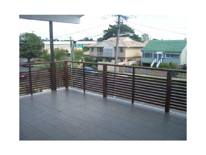 2/100 Bride Street, Wynnum QLD 4178