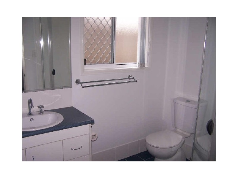 45 Macfarlan Street, Birkdale QLD 4159