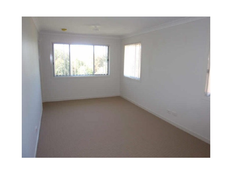 2/239 Queens Street, Cleveland QLD 4163