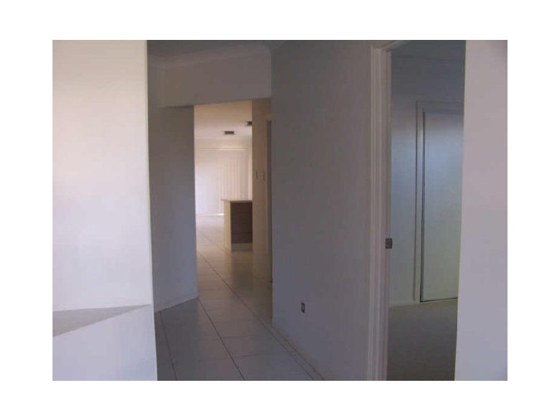 2/34 Birdwood Road, Birkdale QLD 4159