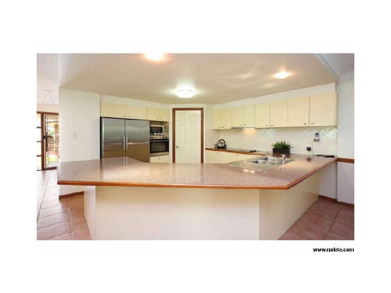 82 Morris Cct, Thornlands QLD 4164