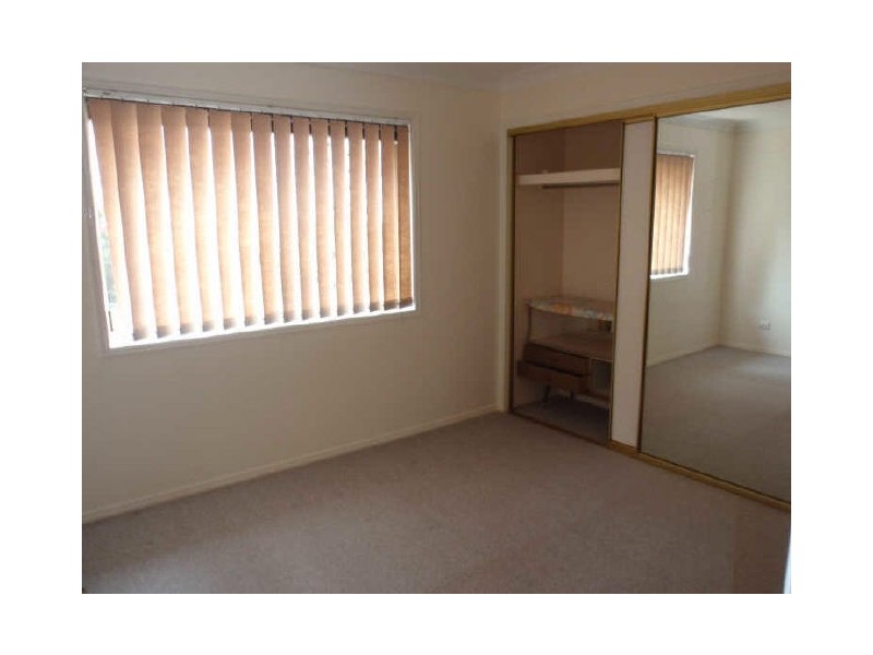 2/17 Bath Street, Birkdale QLD 4159