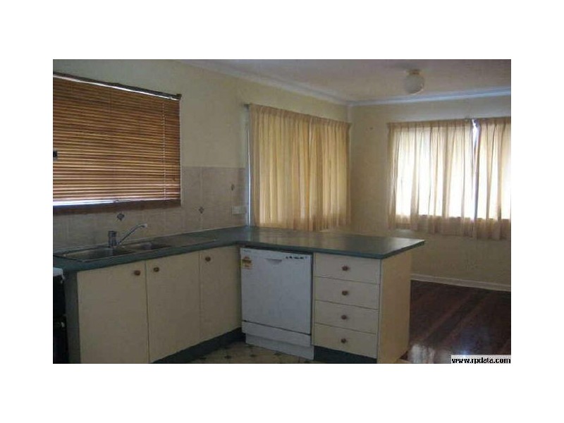 46 Agnes Street, Birkdale QLD 4159