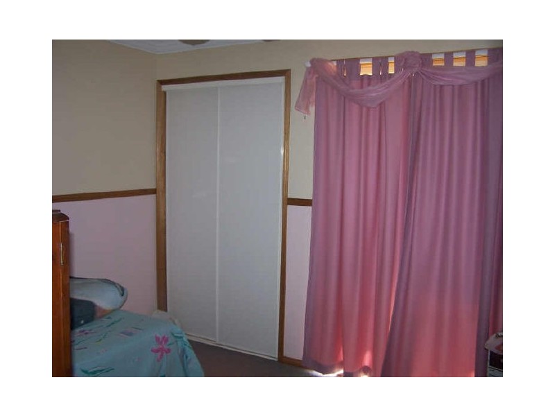 16 Belford Drive, Wellington Point QLD 4160