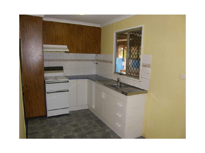 37 Barron Road, Birkdale QLD 4159