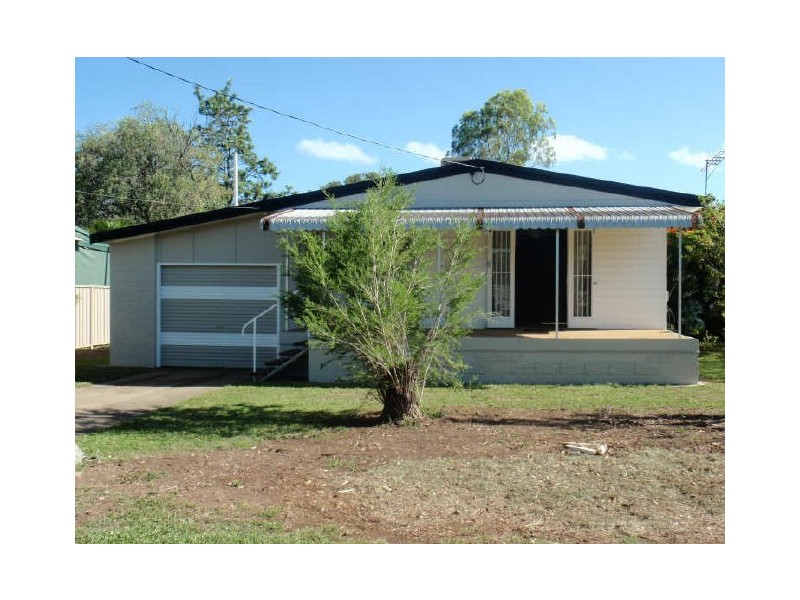 40 Napier Street, Birkdale QLD 4159