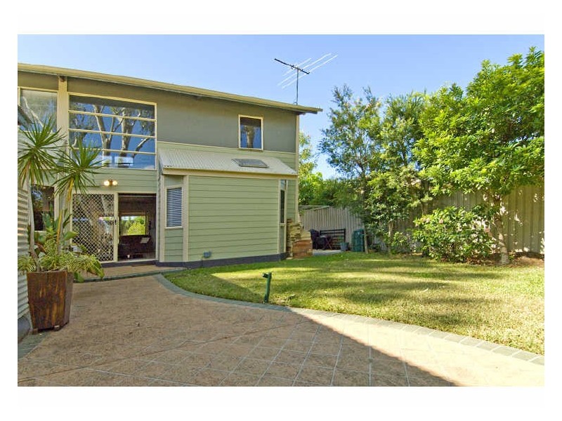 16 Saul Street, Thorneside QLD 4158