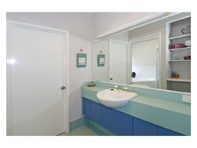 16 Saul Street, Thorneside QLD 4158