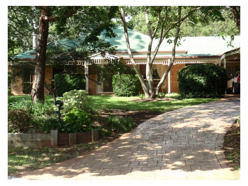 1 Surman Street, Birkdale QLD 4159