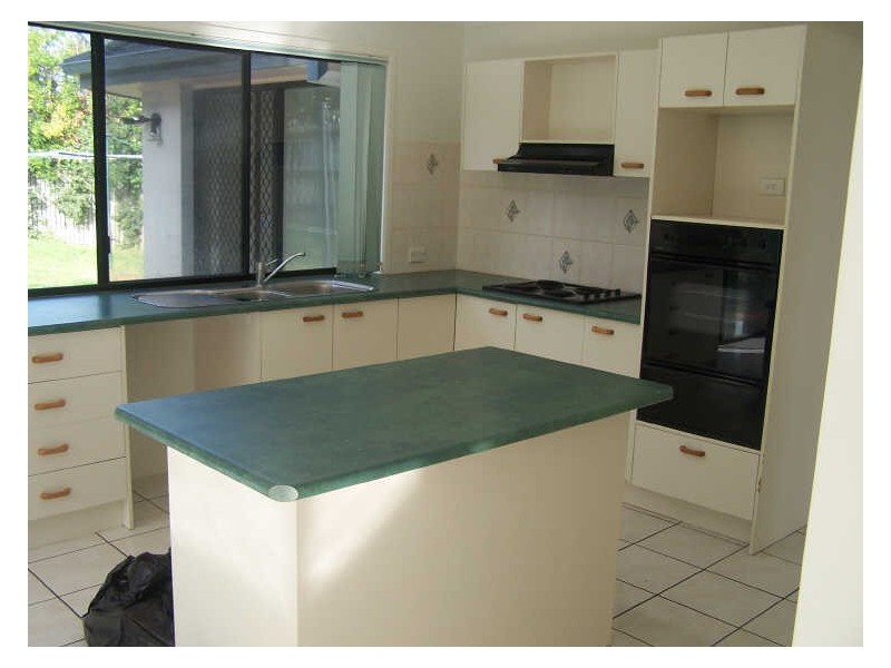 2 Eastcoat Lane, Wellington Point QLD 4160