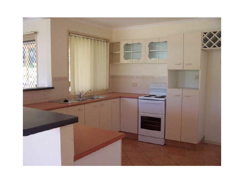 27 Montgomery Drive, Wellington Point QLD 4160