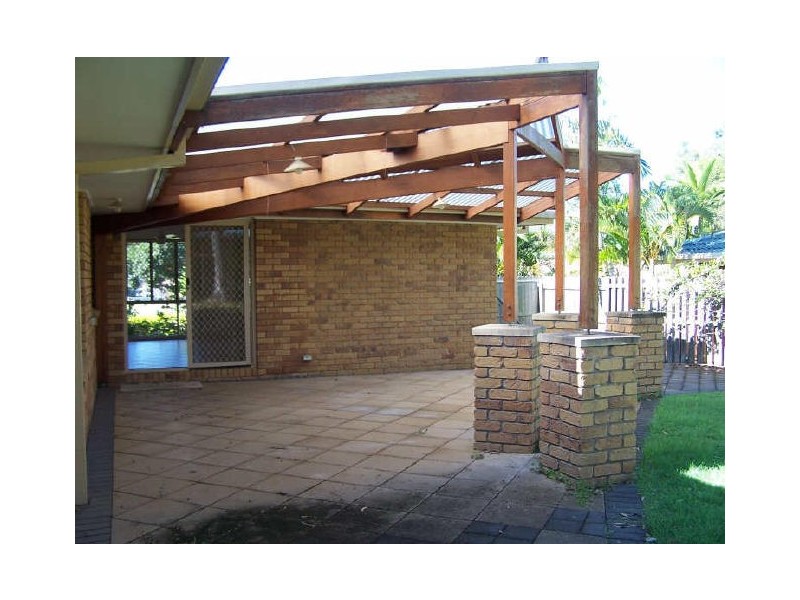 27 Montgomery Drive, Wellington Point QLD 4160