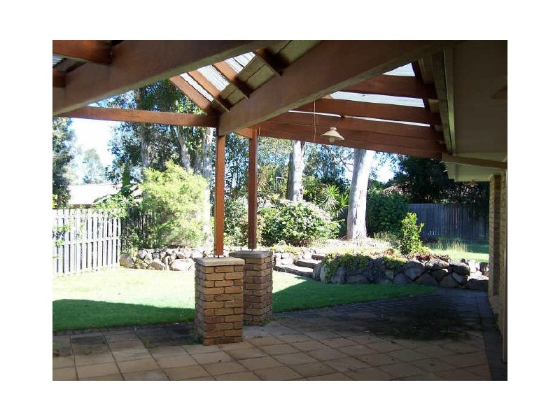 27 Montgomery Drive, Wellington Point QLD 4160