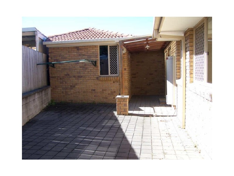 27 Montgomery Drive, Wellington Point QLD 4160