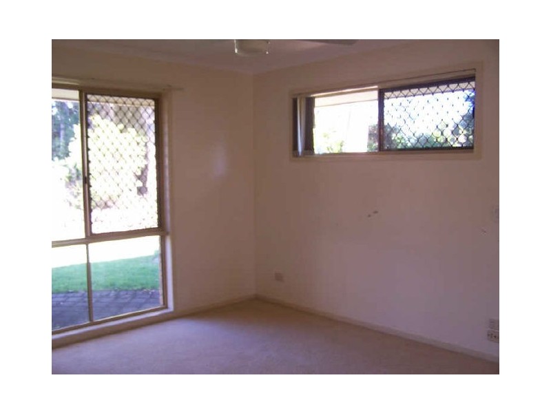 27 Montgomery Drive, Wellington Point QLD 4160