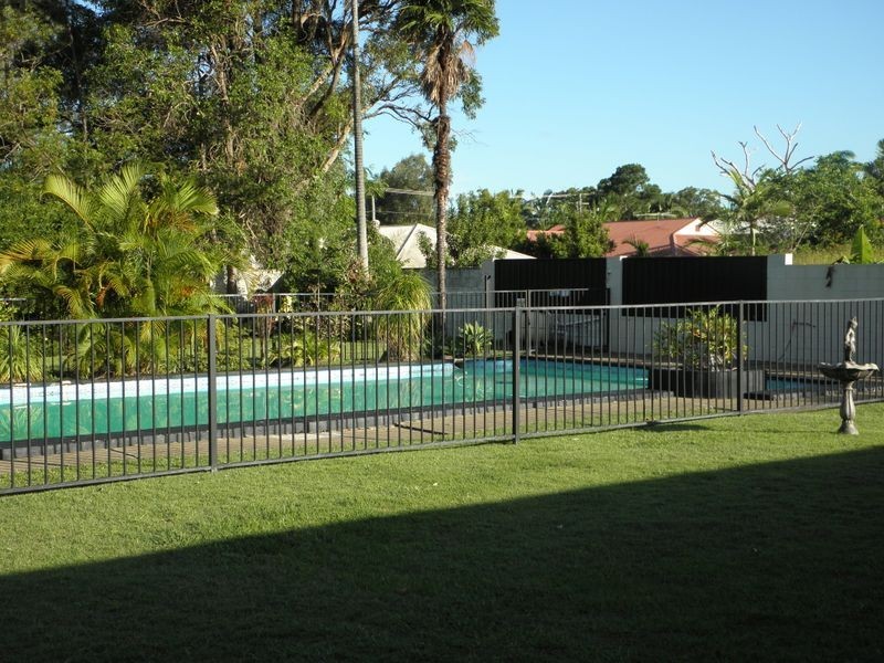 120 Mount Cotton Road, Capalaba QLD 4157