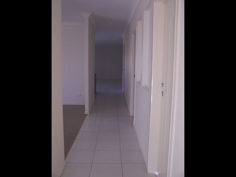 2 Link Street, Manly West QLD 4179