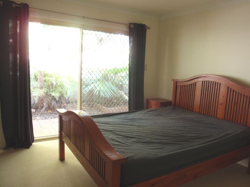 8 Pecan Court, Birkdale QLD 4159