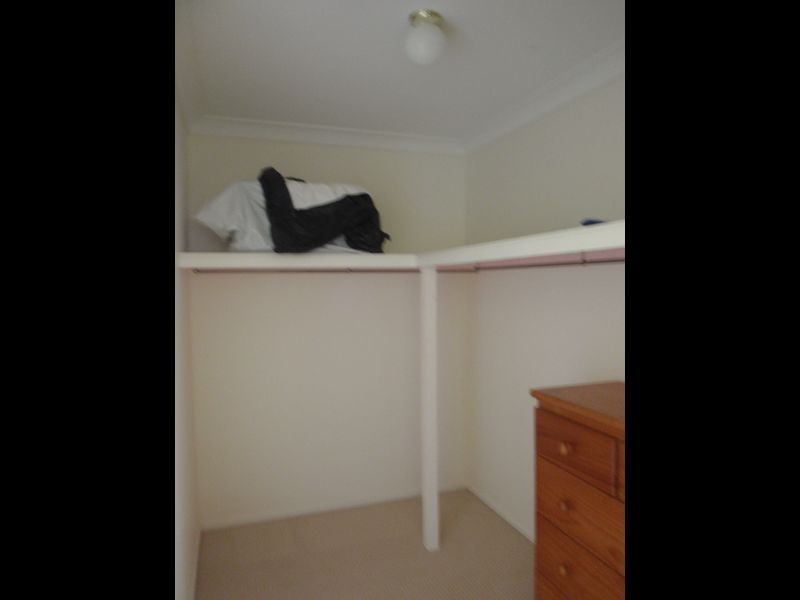 8 Pecan Court, Birkdale QLD 4159