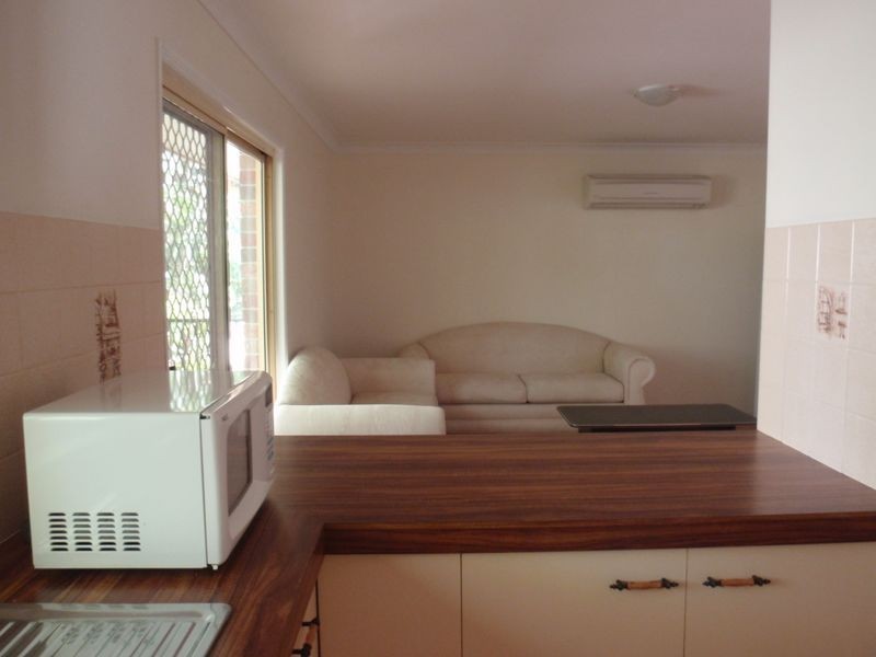 8 Pecan Court, Birkdale QLD 4159