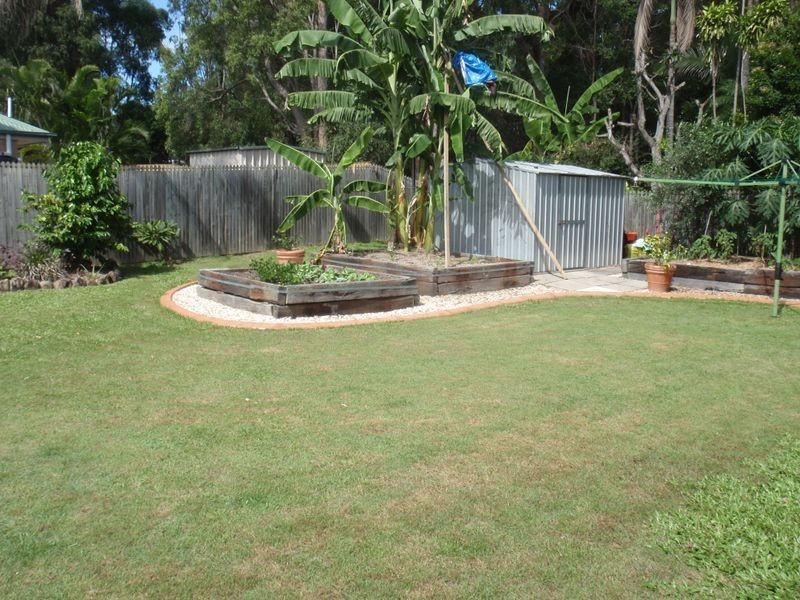 27 Fuchsia Close, Birkdale QLD 4159