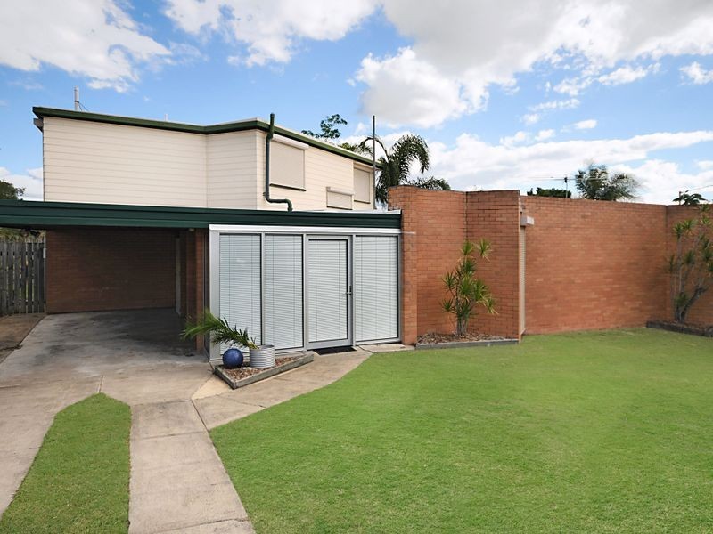 30 Russell Ave, Norman Park QLD 4170