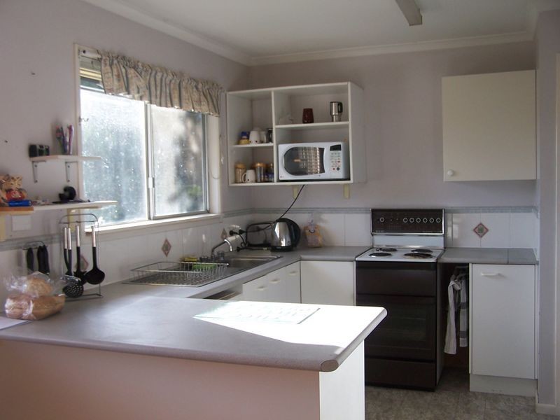 16 Leyton St, Birkdale QLD 4159