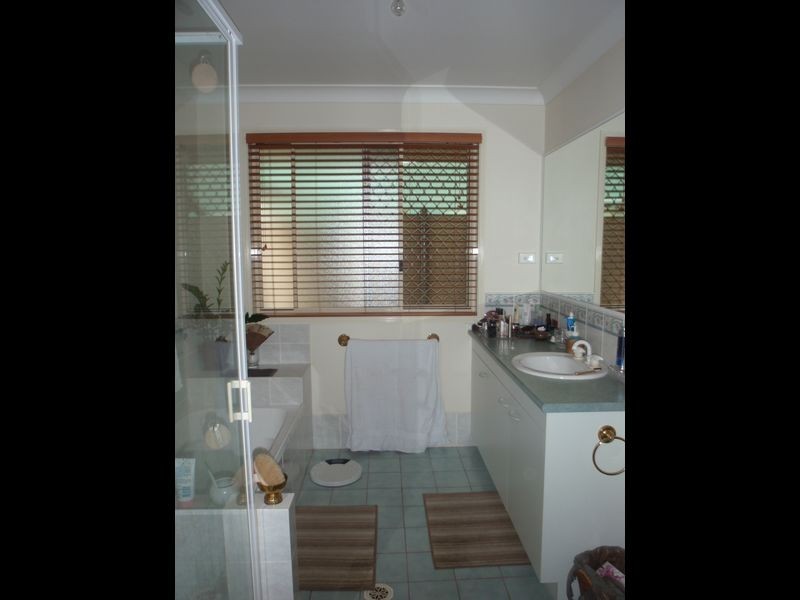 59 Collingwood Road, Birkdale QLD 4159