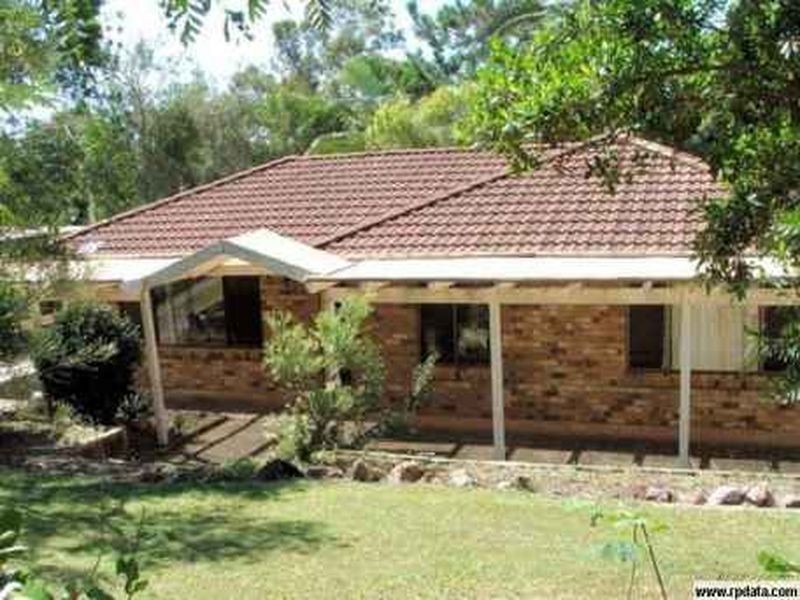 61 Spoonbill Street, Birkdale QLD 4159