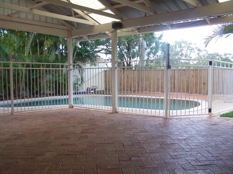 62 Clive Road, Birkdale QLD 4159