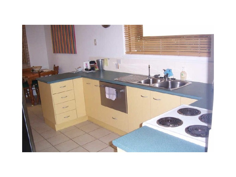 51 Leon St, Thorneside QLD 4158