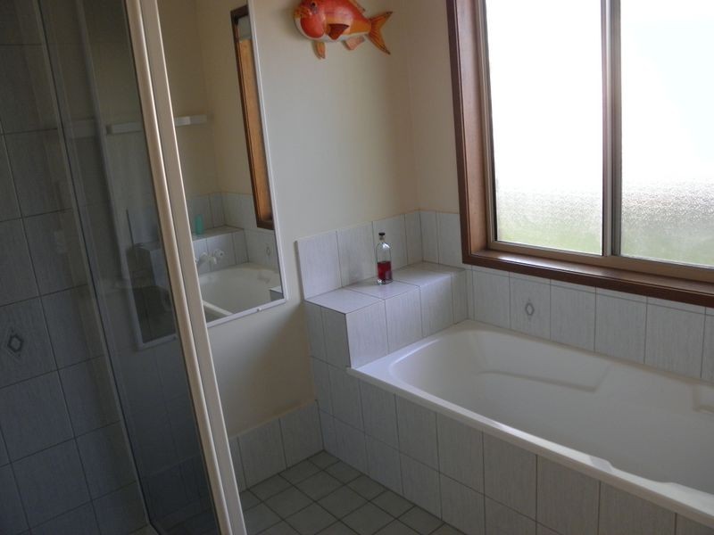 13 Finnegan Court, Birkdale QLD 4159