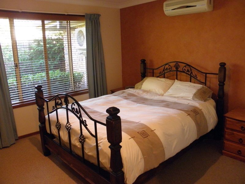 13 Finnegan Court, Birkdale QLD 4159