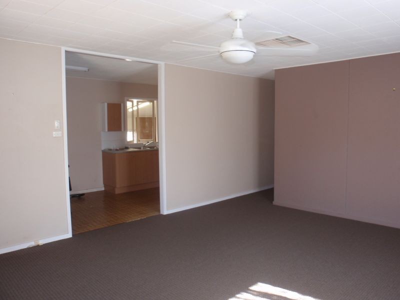 40 Napier Street, Birkdale QLD 4159