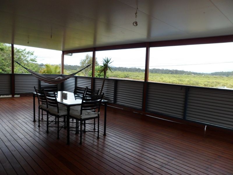 44 Queens Esplanade, Thorneside QLD 4158