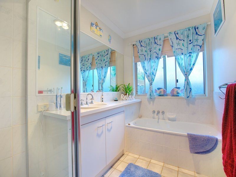 3 Turner Cresent, Wellington Point QLD 4160