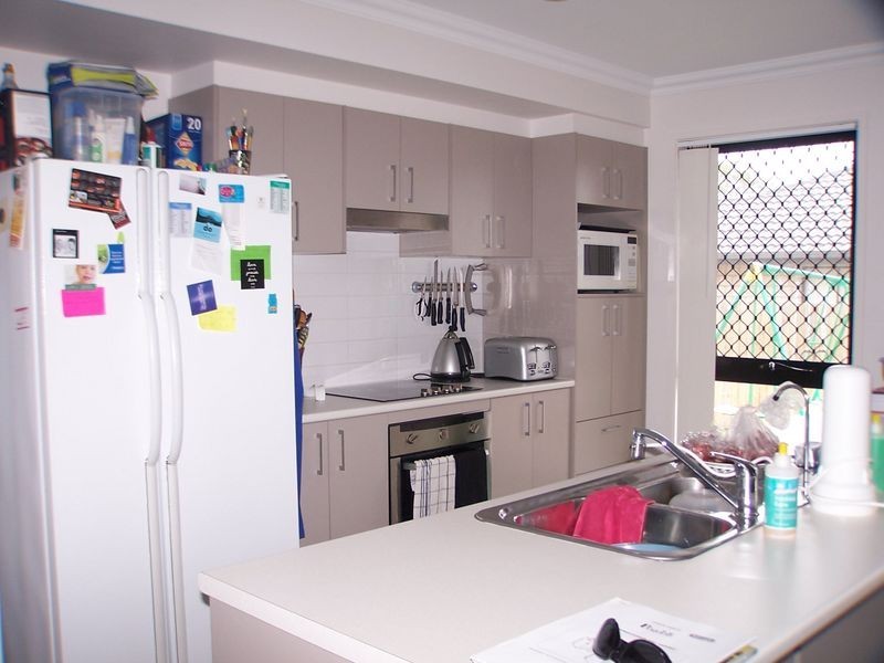 10 Clive Road, Birkdale QLD 4159