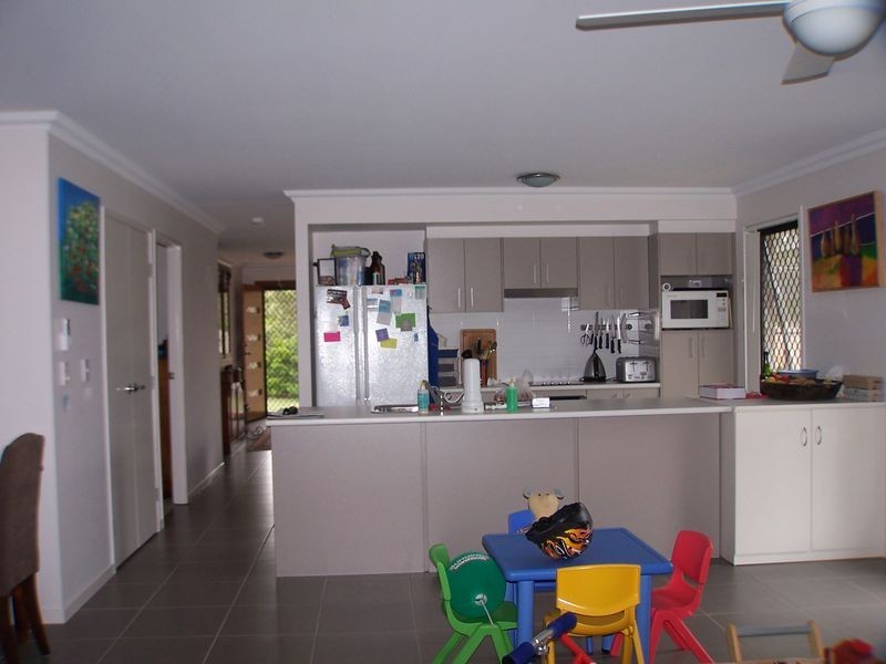 10 Clive Road, Birkdale QLD 4159