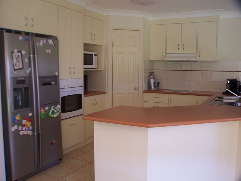 3 Stratus St, Birkdale QLD 4159