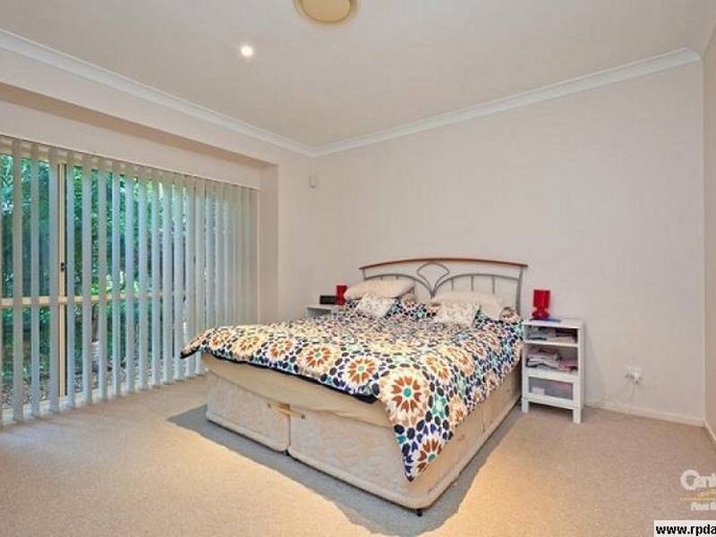 5 Eastcote Lane, Wellington Point QLD 4160