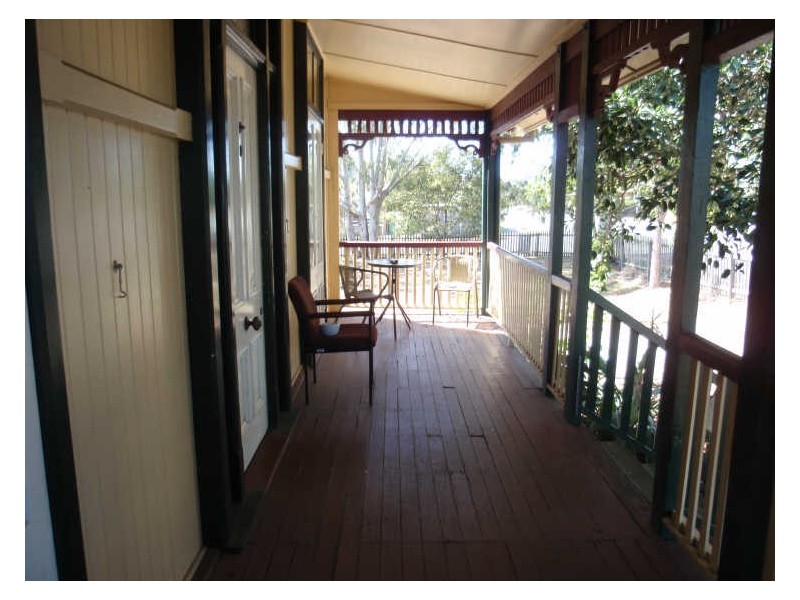 68 Collingwood Road, Birkdale QLD 4159