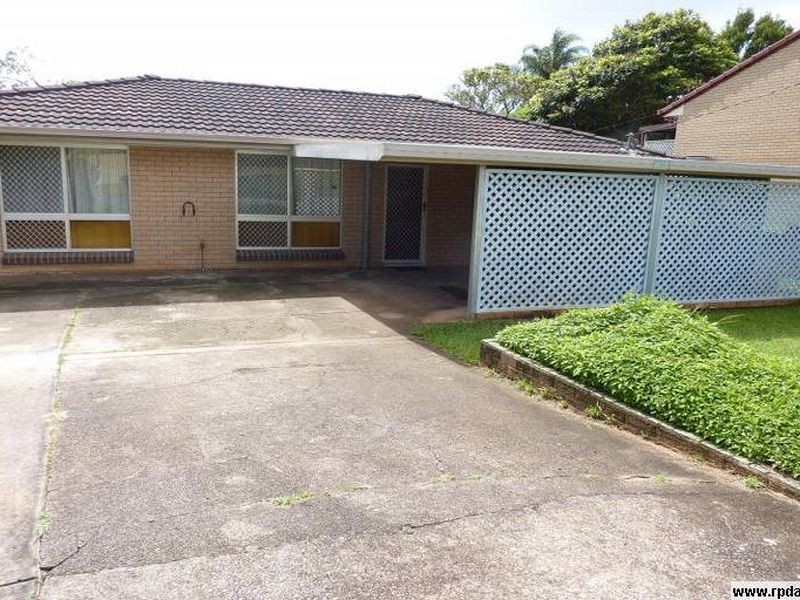 9 Parakeet St, Birkdale QLD 4159