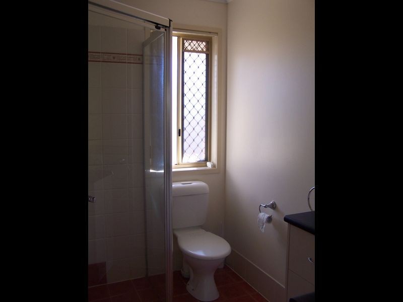 27 Montgomery Dr, Wellington Point QLD 4160