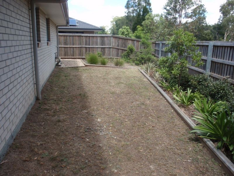 2/335 Old Cleveland Road, Birkdale QLD 4159